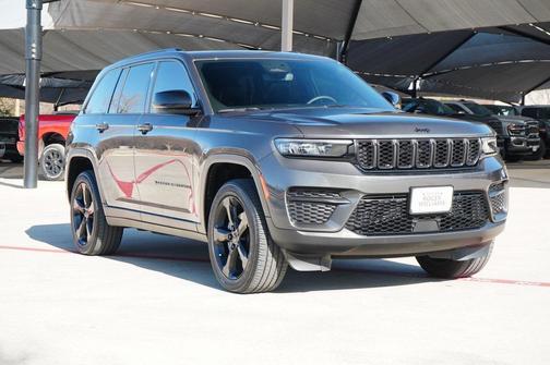 2024 Jeep Grand Cherokee Altitude