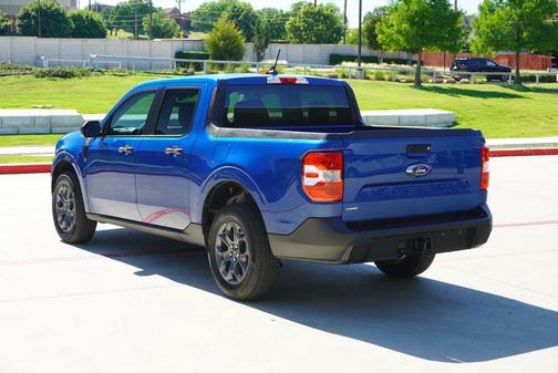 Atlas Blue Metallic 2024 Ford Maverick XLT
