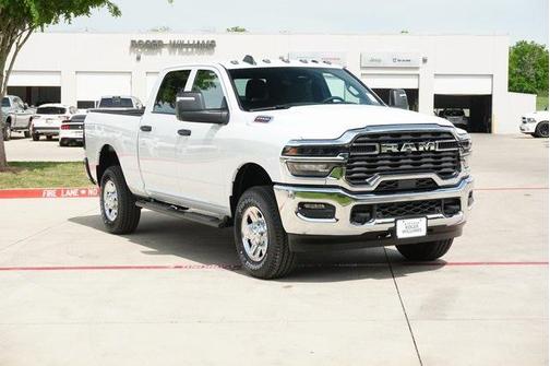 2025 RAM 2500 Tradesman Crew Cab 4x4 6'4' Box