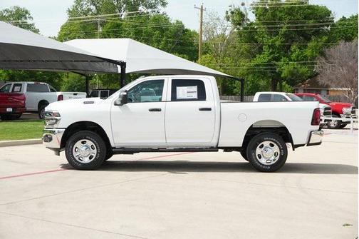 2025 RAM 2500 Tradesman Crew Cab 4x4 6'4' Box