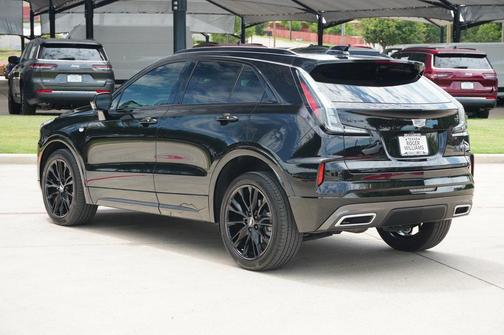 2025 Cadillac XT4 Sport