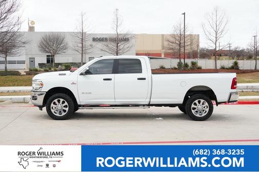 2022 RAM 2500 Lone Star Crew Cab 4x4 8' Box