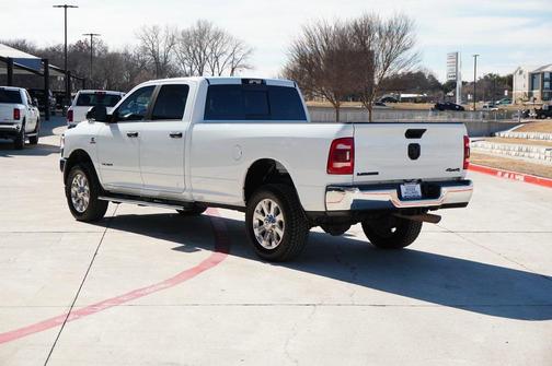 2022 RAM 2500 Lone Star Crew Cab 4x4 8' Box