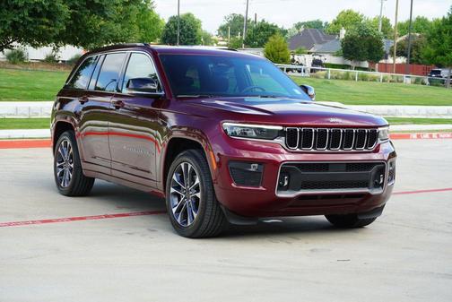 Velvet Red Pearlcoat 2024 Jeep Grand Cherokee Overland