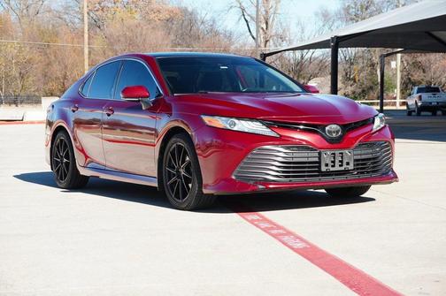 2019 Toyota Camry XLE