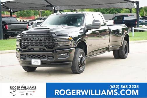 2025 RAM 3500 Limited Crew Cab 4x4 8' Box