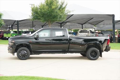 2025 RAM 3500 Limited Crew Cab 4x4 8' Box