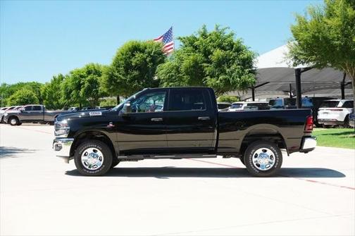 2025 RAM 2500 Tradesman Crew Cab 4x4 6'4' Box