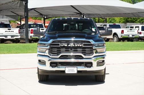 2025 RAM 2500 Tradesman Crew Cab 4x4 6'4' Box