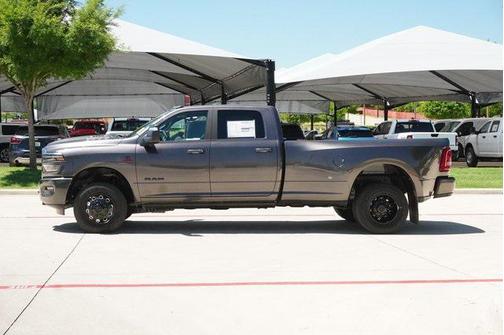 2025 RAM 3500 Laramie Crew Cab 4x4 8' Box