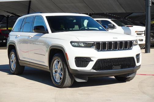 2024 Jeep Grand Cherokee Laredo