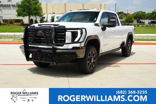 Summit White 2025 GMC Sierra 2500 AT4