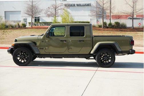 2025 Jeep Gladiator Nighthawk