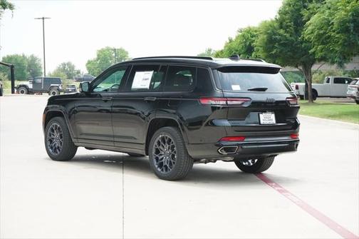 2025 Jeep Grand Cherokee L Summit Reserve