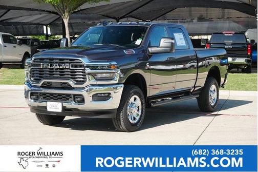 2025 RAM 2500 Tradesman Crew Cab 4x4 6'4' Box