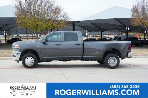 2025 RAM 3500 Tradesman Crew Cab 4x4 8' Box