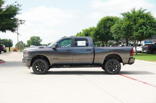 2025 RAM 2500 Lone Star Crew Cab 4x4 6'4' Box
