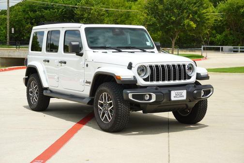 Bright White Clearcoat 2025 Jeep Wrangler 4-Door Sahara 4x4