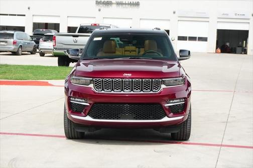2025 Jeep Grand Cherokee Summit