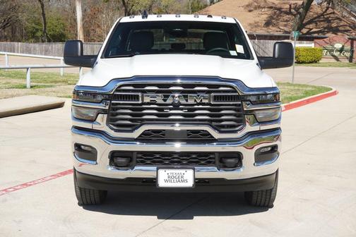 2026 RAM 2500 Tradesman Crew Cab 4x4 8' Box