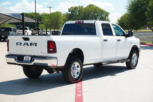 2025 RAM 2500 Tradesman Crew Cab 4x4 8' Box