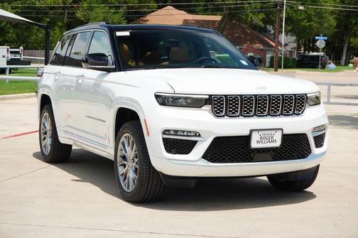 2025 Jeep Grand Cherokee Summit