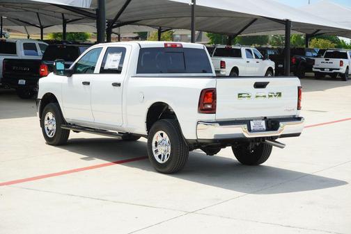 Bright White Clearcoat 2026 RAM 2500 Tradesman Crew Cab 4x4 6'4' Box
