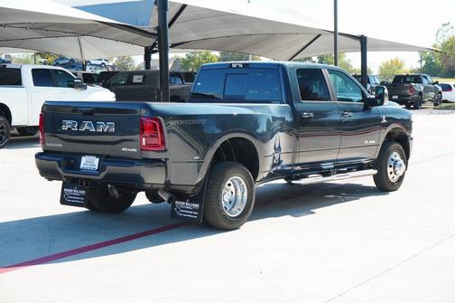 2026 RAM 3500 Laramie Crew Cab 4x4 8' Box
