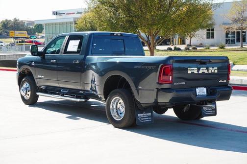 2026 RAM 3500 Laramie Crew Cab 4x4 8' Box