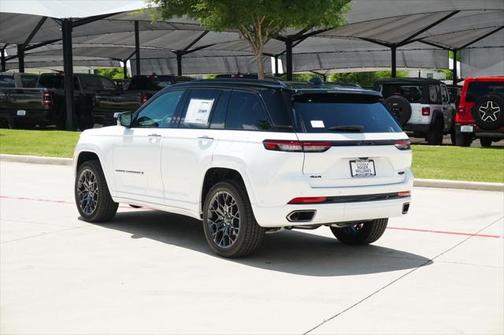 2025 Jeep Grand Cherokee Summit