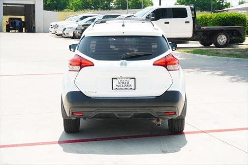 2019 Nissan Kicks S