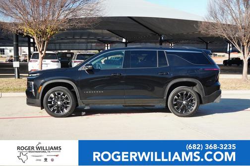 2025 Chevrolet Traverse LT