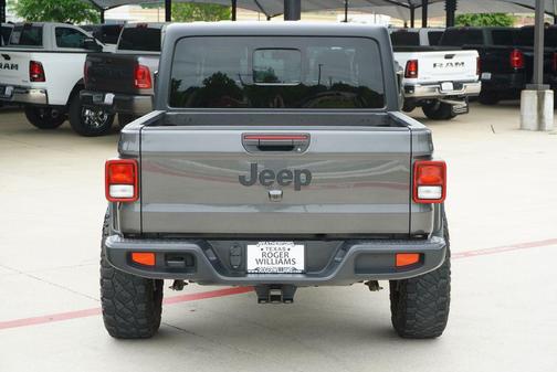 Granite Crystal Metallic Clearcoat 2023 Jeep Gladiator Sport S