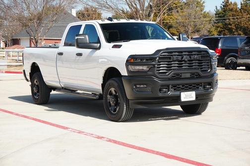 2026 RAM 2500 Tradesman Crew Cab 4x4 8' Box