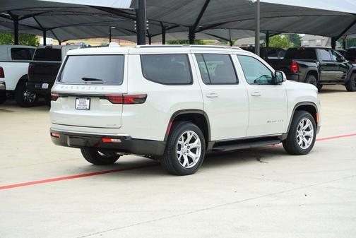 Luxury White Pearlcoat 2022 Jeep Wagoneer Series I 4x4