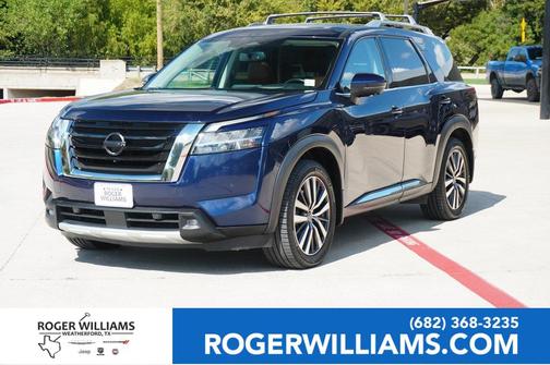 2022 Nissan Pathfinder Platinum 2WD