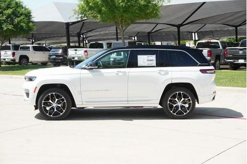 2025 Jeep Grand Cherokee Summit