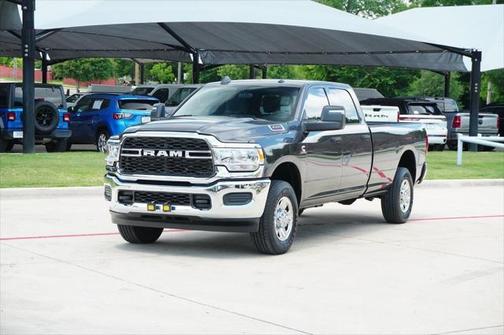 2024 RAM 3500 Tradesman Crew Cab 4x4 8' Box