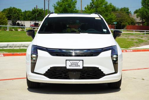Bright White Clearcoat 2027 Chrysler Pacifica Limited