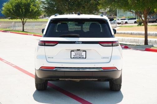 2023 Jeep Grand Cherokee Laredo