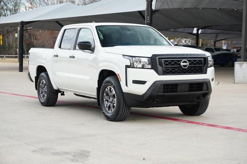 2022 Nissan Frontier S