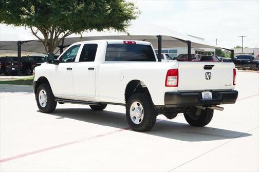 2023 RAM 2500 Tradesman Crew Cab 4x4 8' Box