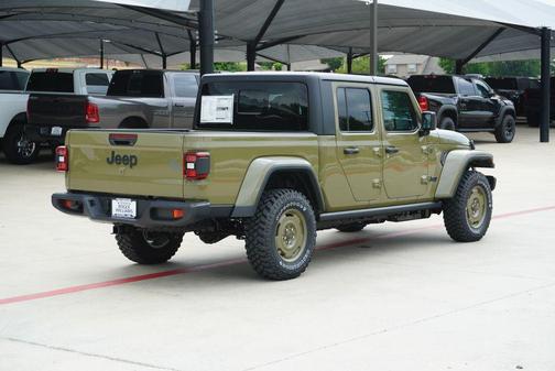 '41 2026 Jeep Gladiator Sport