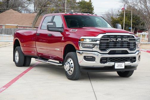 2026 RAM 3500 Lone Star Crew Cab 4x4 8' Box