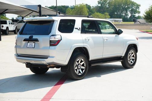 2022 Toyota 4Runner TRD Off Road