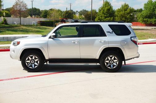 2022 Toyota 4Runner TRD Off Road