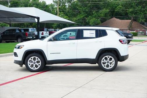 2025 Jeep Compass Latitude
