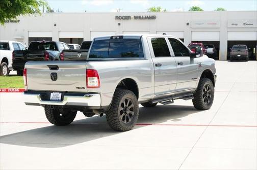 2024 RAM 2500 Tradesman Crew Cab 4x4 6'4' Box