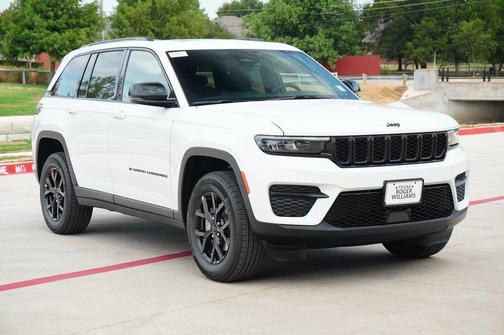 2025 Jeep Grand Cherokee Altitude