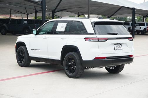 2025 Jeep Grand Cherokee Altitude